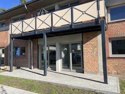Erstbezug: Attraktive 2-Zimmer-Terrassenwohnung im Grünen mit EBK