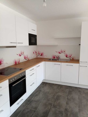 Modern und komfortabel Wohnen* mit Einbauküche und Balkon