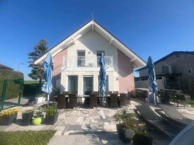 Attraktives Einfamilienhaus in Gänserndorf mit Pool