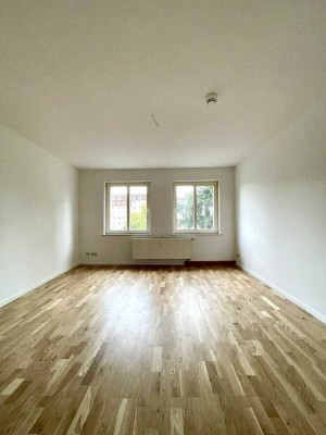 Für Eigennutzer oder Kapitalanleger! Sanierte 3-Raum-Wohnung im schönen Heidenau bei Dresden!