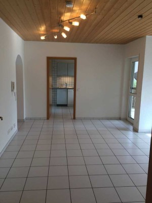 Attraktive 3-Zimmer-Wohnung mit Balkon in Efringen-Kirchen/Egringen