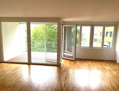 Elitäres Wohnen an der Donaupromenade! Traumhaft schön Wohnung mit Balkon, Lift und Tiefgarage!