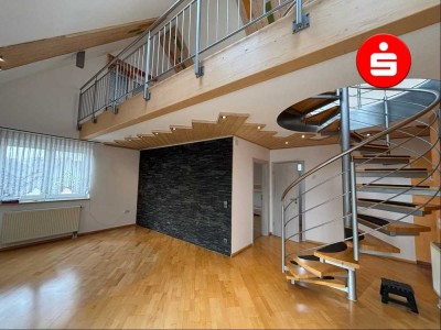 Kein 08/15! Schönes Raum-Ambiente!  3-Zi- Galeriewohnung mit Dachterrasse!