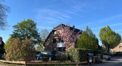 Helle 4-Zimmer-Maisonette-Wohnung mit 2 Balkonen in Essen-Heidhausen