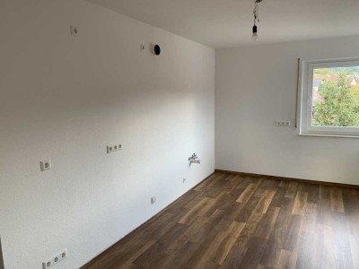 Schöne und gepflegte 4-Raum-Wohnung mit gehobener Innenausstattung mit Balkon in Ohlsbach