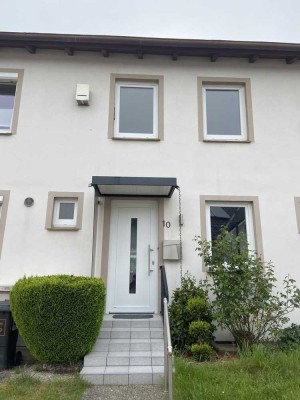 Saniertes 3-Zimmer-Reihenhaus mit Einbauküche in Schwarzenbek bei Hamburg