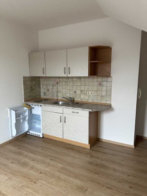 Attraktive und gepflegte 1-Zimmer-Wohnung mit EBK in Amt Creuzburg