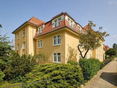Sanierte 2-Raum-Wohnung im sanierten Wohnhaus im Erdgeschoss links