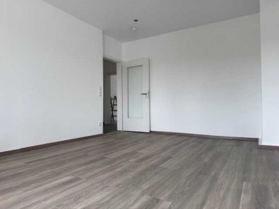 Moderne und großzügige 3-Zimmer-Wohnung in einem sehr gepflegten MFH in der Calenberger Neustadt