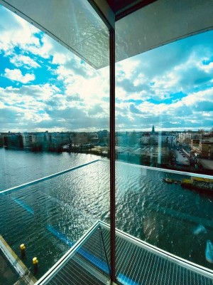 Loft mit Wasserblick / 3.40 M hohe Decken / Concierge / Kühlsystem uvm.