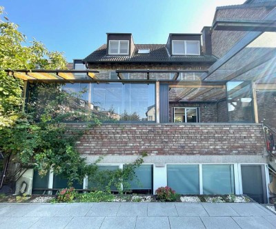 PROVISIONSFREI/Blumenberg Einfamilienhaus mit großem Garten, Garage und 2-Stellplätzen