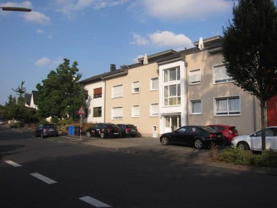 2 Zimmer Wohnung mit Balkon in Leverkusen-Schlebusch