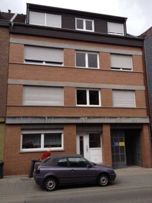 Gepflegte Wohnung mit Balkon in Alsdorf (Anfragen nur telefonisch)