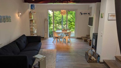 Vollmöblierte 2-Zimmer Wohnung mit Whirlpool & Parkett zur KURZZEITMIETE, zentral in Hennef