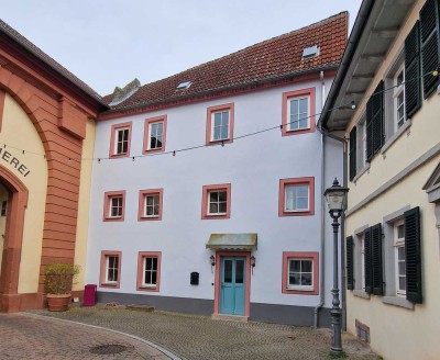 Wohnen im historischen Stadthaus