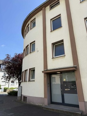 Renovierte 2-Zimmer Wohnung mit schöner Aufteilung