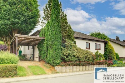 Geräumiger Bungalow mit großem Garten!