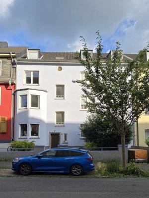 Gut gelegene ETW mit Blick vom Balkon ins Grüne