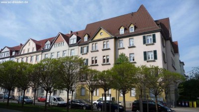 Freundliche 1-Raum-Wohnung in einem sanierten Gründerzeithaus, Nähe Erfurt-Zentrum