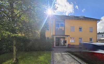 schicke und geräumige 3-Zimmer-Wohnung im Zentrum von Sulz a.N. zu vermieten