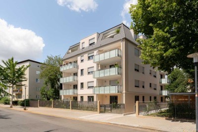 Top Neubauwohnung mit eigenem Garten und viel Komfort für Ihre Familie in begehrter Lage.