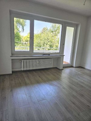 frisch saniert! 3-Zimmerwohnung mit Balkon