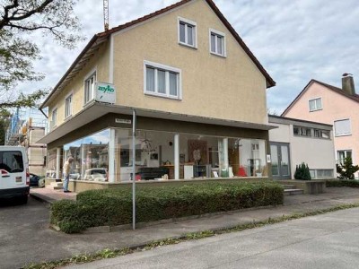 Wohn- und Geschäftshaus in zentraler Lage in Ravensburg - Weissenau