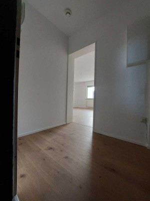 Schöne 1 - Zimmer Wohnung im Erdgeschoss