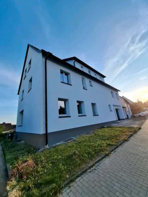 Modernisiertes 3-Familienhaus ohne Provision mit großem Garten