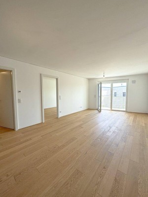 2-Zimmer-Wohnung mit moderner Küche, Balkon und Lift