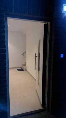 2-Zimmer-Wohnung (möbliert,inkl.Einbauküche) im 1. OG in Hürth Fischenich