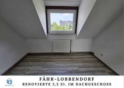 SOFORT FREI! Renovierte 2,5 Zi. mit Duschbad im Dachgeschoss