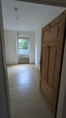 Erdgeschosswohnung in vorderen Westen, Nähe Bebelplatz
