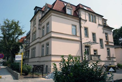 Herrliche 3-Zimmer-Wohnung mit großem Balkon, inkl. Stellplatz - nahe Universitätsklinikum