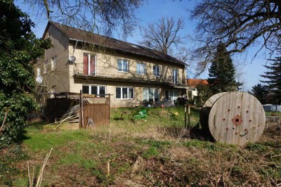 Großes Familiendomizil mit ca. 296 m² Wfl. + 2.733 m² Grdst.