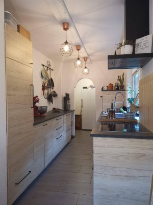 Schöne 3 Zimmer Wohnung mit Balkon und Garage in Imst am Weinberg zu vermieten