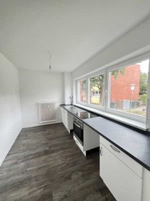 99 Quadratmeter, 4,5 Zimmer, Erdgeschoss, Sackgassenlage - Familiengerechte Wohnung frei!