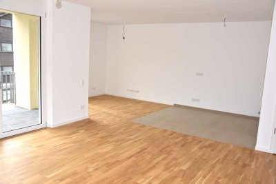 **Familienwohnung mit 4-Zimmer und Balkon**Erstbezug**