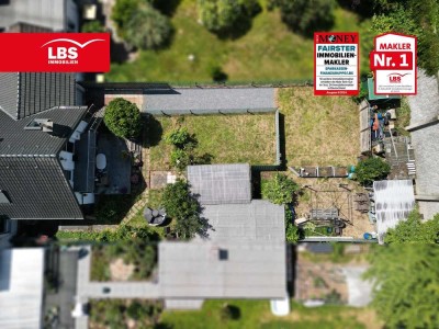 4 Zimmer Wohnung mit Haus-Charakter - Garage Garten und Balkon