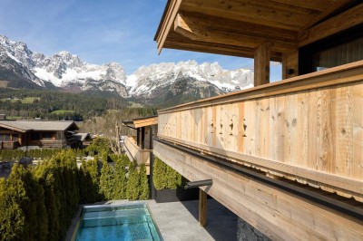 Ski in / Ski out: Neubau Chalets mit Kaiserblick