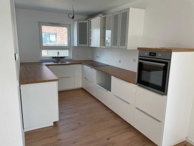 Schmuckes Reihenmittelhaus mit gehobener Ausstattung in Mainhausen zu vermieten!