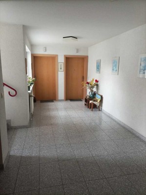 Seniorenwohnanlage: Schöne 3-Zimmer-Wohnung mit Balkon und Einbauküche in Bad Wimpfen