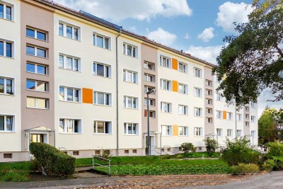 3-Raumwohnung mit Wanne und Balkon