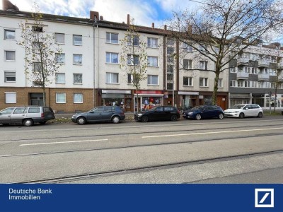 Mehrfamilienhaus mit 11 Wohneinheiten und 4 Ladenflächen in Hannover - Hainholz