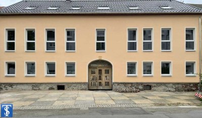 moderne helle 5 Raum Maisonette Wohnung mit 2 Balkonen