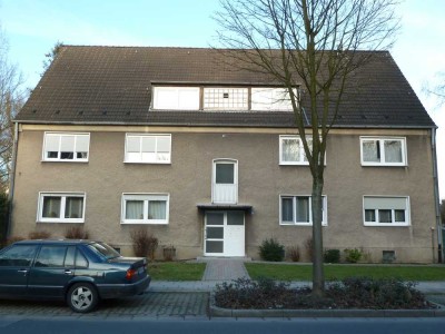 2,5 Zimmer  Dachgeschosswohnung in Gelsenkirchen Buer zu vemieten.