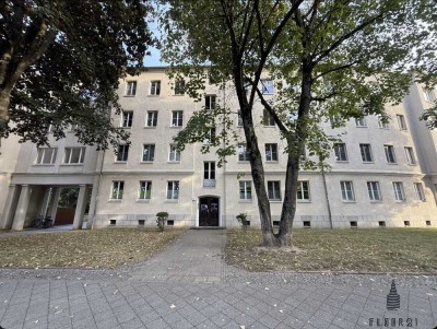 Modernes Wohnen in Alt-West: 3 Zimmer mit Loggia