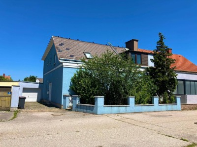 Einfamilienhaus in Wöllersdorf-Steinabrückl zu verkaufen - ruhige Lage, Pool, Sauna, viel Platz!