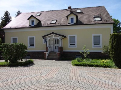Saniertes Mehrfamilienhaus in liebenswerter Kleinstadt zu verkaufen