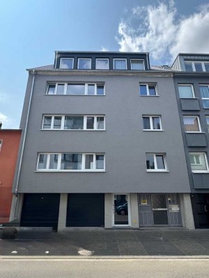 Helle 3-Zimmer-Dachgeschoss Maisonette-Wohnung in Köln-Sülz